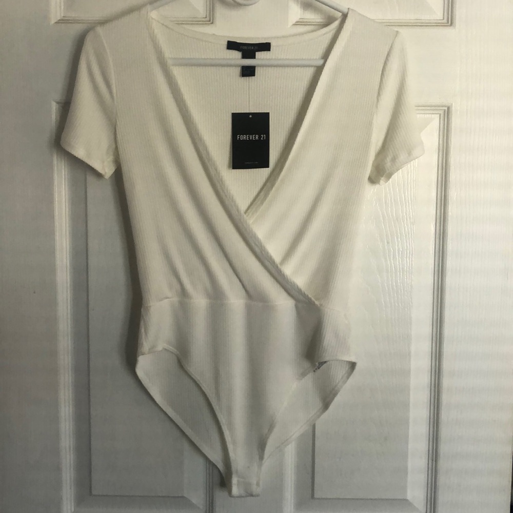 women’s body suit